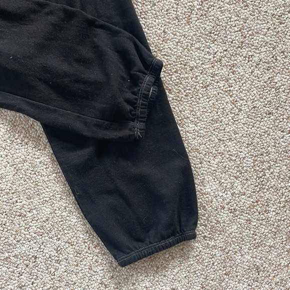 Monrow Classis Sweat Pants. - Picture 5 of 6